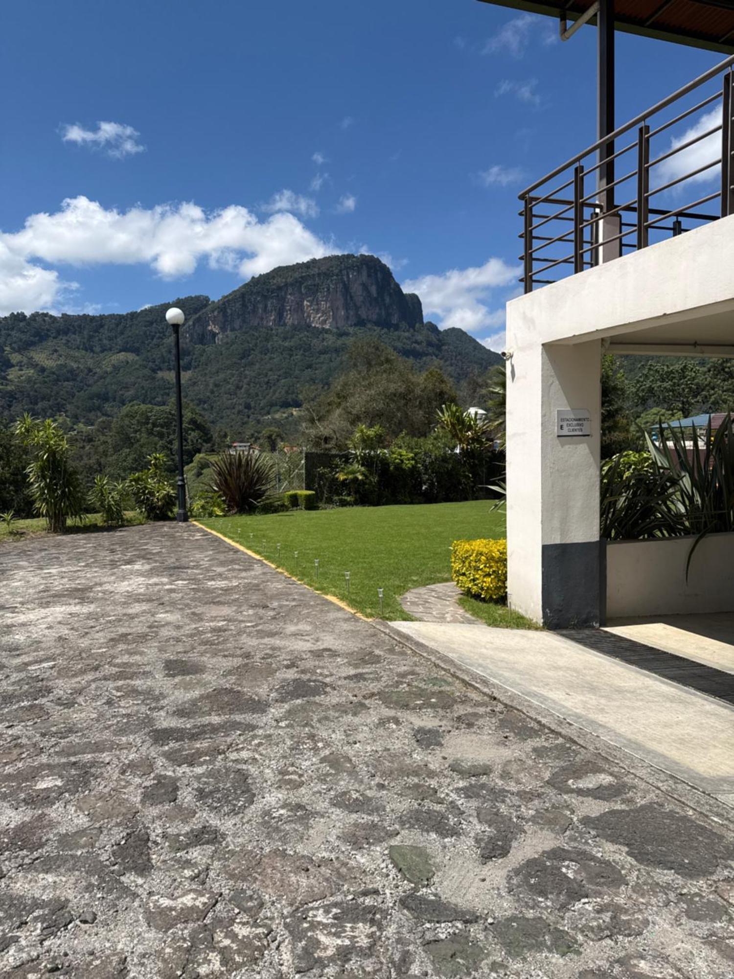 Hotel Suites Don Miguel Tlatlauquitepec Eksteriør bilde